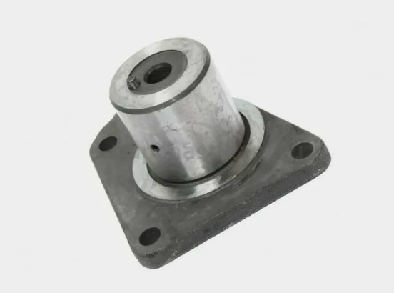 ось ведущей шестерни 740.30-1029125 привода распредвала 6520 шт.